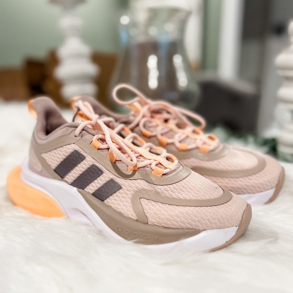 Adidas Cloudfoam Sneakers Size 7 Alphabounce+